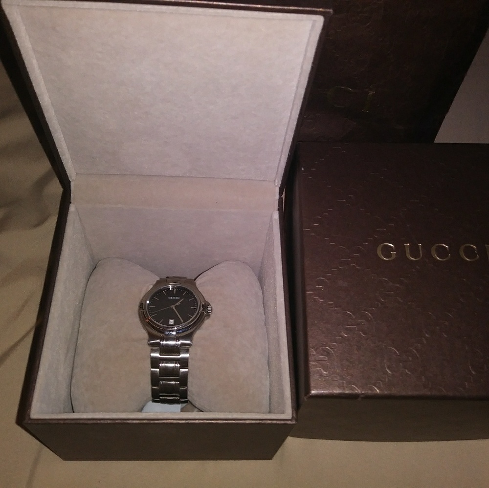Gucci watch